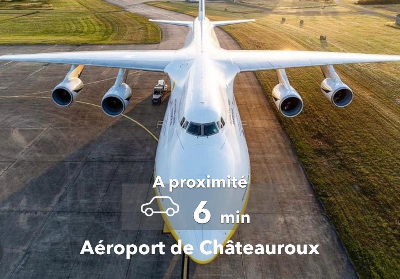 Le Terracotta ⸱ Stationnement Gratuit ⸱ Fibre Apartment Deols Exterior photo